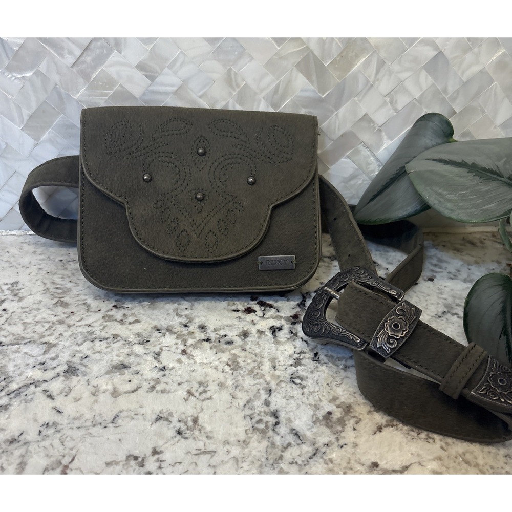 Roxy Olive Green Belt Bag Western Buckle Adjustable Cowgirl Festival Theme Park